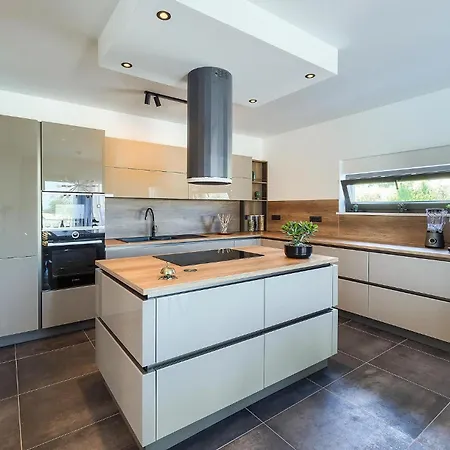 Amazing In Holiday home Medulin