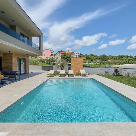 Holiday home Amazing In *